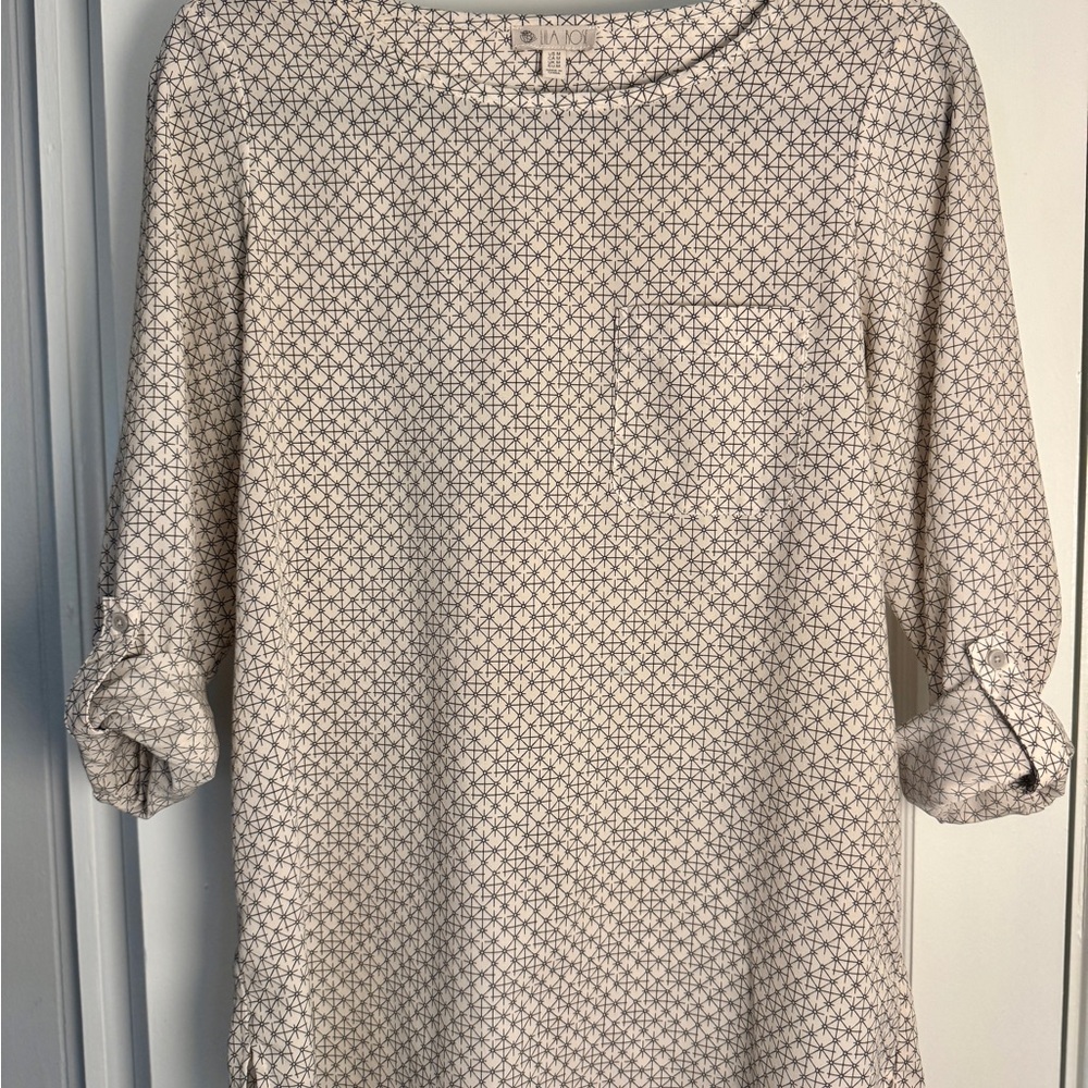 Patterned Cream Top